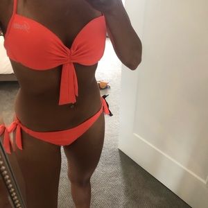 Guess Bathing suit set